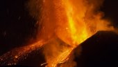 ETNA PONOVO IZBACUJE LAVU: Proradio najaktivniji vulkan u Evropi (VIDEO)