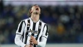 PREBIŠE DUŠANA! Vlahović naleteo na razbijača, navijači Juventusa u neverici posle neviđene drame (VIDEO)