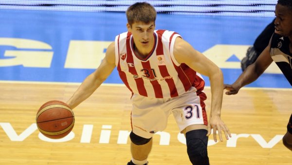 БИВШИ КОШАРКАШ ЦРВЕНЕ ЗВЕЗДЕ О СТАЊУ У УКРАЈИНИ: Американци већ напуштају земљу а председник нас уверава да ће све бити у реду