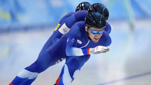 OVOG ĆE DA IZBACE! Ruski klizač slavio olimpijsku pobedu nad Amerikancima kao nikada niko pre njega (FOTO)