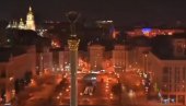ZAROBLJENI DUBOKO U PROŠLOSTI: Tokom direktnog prenosa Rojtersa iz Kijeva čula se himna SSSR-a (VIDEO)