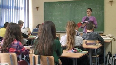 TRAŽE ZAŠTITU ČASOVA SRPSKOG JEZIKA: Peticiju za natpredmetni status nacionalnog jezika i književnosti potpisalo 3.000 nastavnika