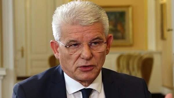 ЏАФЕРОВИЋ ЗНАО ЗА ЗЛОЧИНЕ МУЏАХЕДИНА: Управљао ЦСБ Зеница у време најстрашнијих злодела, никад није позван на одговорност