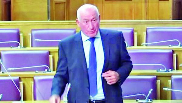 ОДЛАЗАК МИЛОВОГ ВОЈНИКА: Одлуком Тужилачког савета СДТ Миливоје Катнић, после седам година, остао без функције