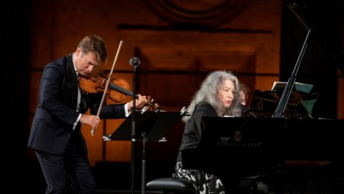SCENA ISPUNJENA ZVEZDAMA: Osamdeset peti rođendan Simfonijskog orkestra RTS obeležiće izuzetna koncertna sezona