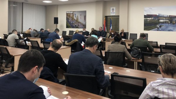 ПОТПИСАЛО ВИШЕ ОД 3.000 ГРАЂАНА: Коалиција НАДА предала листу за београдске изборе