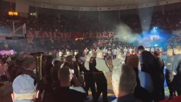 НЕВИЂЕНА СЦЕНА: Када је на Куп Кораћа ушао војни оркестар, делије и гробари су загрмели заједно! (ВИДЕО)