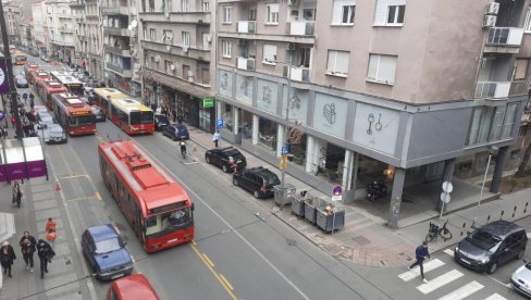 TOTALNI KOLAPS U CENTRU BEOGRADA: Zaobiđite Svetogorsku i Takovsku, stoje trolejbusi i tramvaji (FOTO/VIDEO)