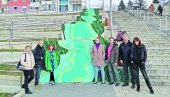 EKOLOZI JOŠ ČEKAJU MORATORIJUM: U Kraljevu oslikan kaskadni mural - umetnički apel da se sačuva brezanska reka