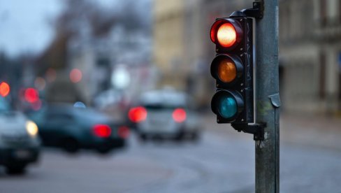 NAJAVLJENI RADOVI NA DVE RASKRSNICE: Sređivanje semafora na uglu Takovske i dve  ulice u toku sledeće nedelje