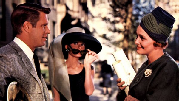 ИЗБАЦИЛИ РУНИЈА ЈЕР ВРЕЂА АЗИЈАТЕ: Цензурисан филм Доручак код Тифанија, Канал 5 обрисао сцене са господином Јуниошијем