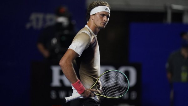 МЕЧ КАКАВ ТЕНИС НЕ ПАМТИ: Зверев једва преживео у пет ујутру