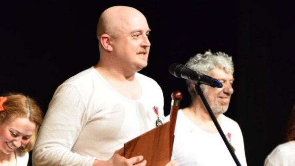 МИЛИВОЈЕВ ШТАП И ШЕШИР: Марко Богдановић победник прве вечери смотре