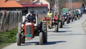 ZAHTEVAJU I VEĆE SUBVENCIJE Protestna vožnja poljoprivrednika kraljevačkog kraja