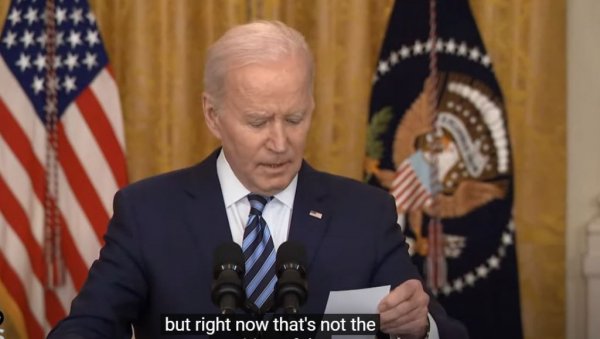 БАЈДЕН У ОБРАЋАНУ  НАЦИЈИ НАЈАВИО: Спреман разоран пакет санкција за Русију шаље још 7.000 војника у Немачку (ВИДЕО)