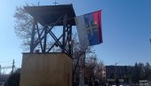НАЈТЕЖЕ СМО ВЕЋ ПРЕЖИВЕЛИ: Са Србима у Липљану, најважнија тачка окупљања им је црквена порта у којој су две светиње