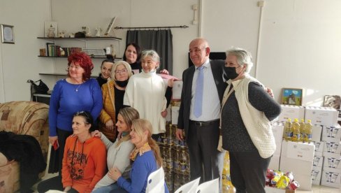NAJAVILI POMOĆ NA GODIŠNJEM NIVOU: Ambasador Grčke posetio Narodnu kuhinju u Baru