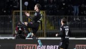 NISU MOGLI DA VERUJU: Dušan Vlahović posle golova uradio ovo i raspametio navijače Juventusa (VIDEO)