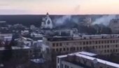 КРВАВЕ БОРБЕ У ХАРКОВУ: Облак дима изнад аеродрома, Руси напредују на свим фронтовима (ВИДЕО)