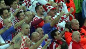 ХРВАТИ ЧУПАЈУ КОСУ: Комшије приморане да на српској телевизији гледају своје кошаркаше - ХРТ на мети жестоких критика Аце Петровића