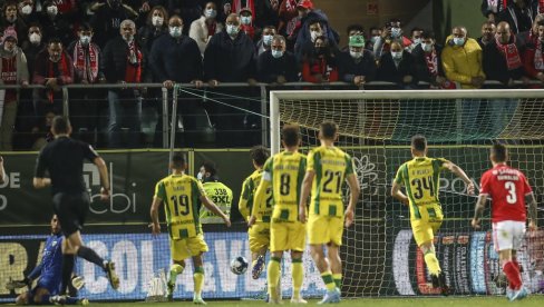 ЈУРИМО ТРЕЋИ У НИЗУ! ФАВОРИТИ СУ СЕ И ЈУЧЕ ОКЛИЗУЛИ: Ово су предлози Типа за утакмице на којима су могућа изненађења