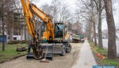 NOVI TROTOAR U BAGLJAŠU: Prolećni komunalni radovi u zrenjaninskom naselju (FOTO)