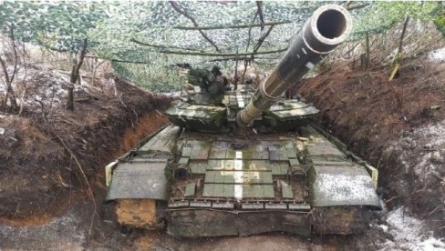 VOJNA POMOĆ KIJEVU: Češka poslala Ukrajini tenkove T-72 i vozila BVP-1