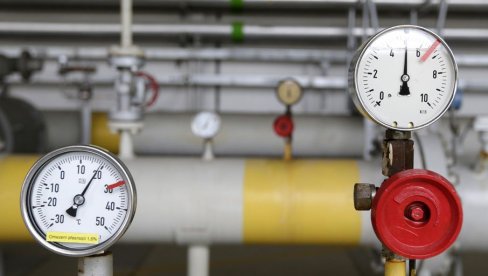 ОБРАЧУН У ДОЛАРИМА, АЛИ НЕ И НАПЛАТА: Јерменија почела да плаћа руски гас у рубљама