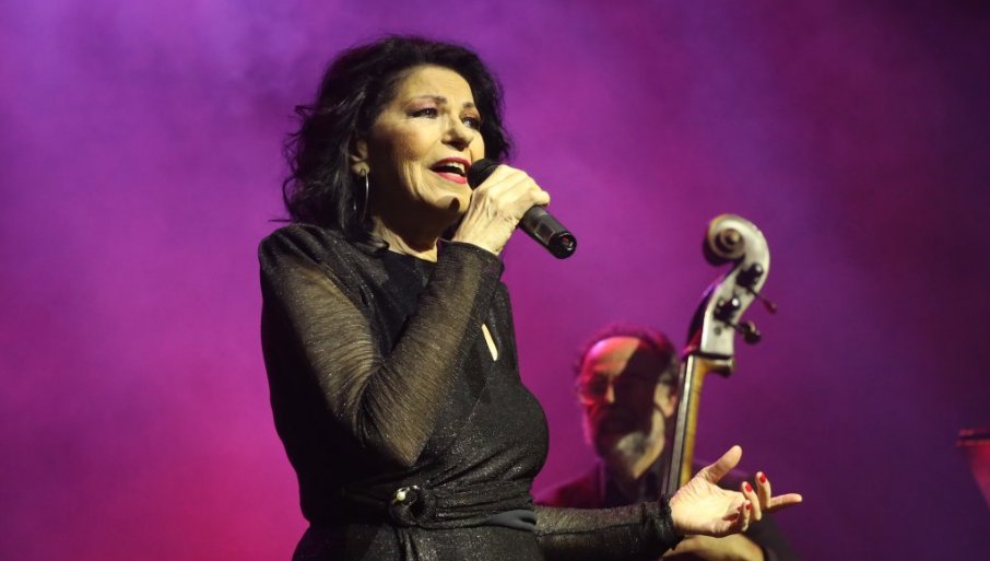 ТУЖНЕ ВЕСТИ: Преминула певачица Бети Ђорђевић