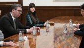 ВУЧИЋ РАЗГОВАРАО СА АМБАСАДОРОМ АЛЕКСАНДРОВИЧЕМ: Србија уважава територијални интегритет Украјине