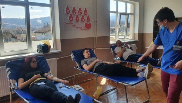ДОБАР ОДЗИВ: Акција добровољног давалаштва крви у Врњачкој Бањи