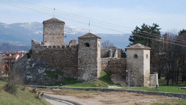 ИНФОРМАТИКА ЗА СРЕДЊИ ВЕК: У Пироту завршена прва фаза опремања средњовековне тврђаве Момчилов град