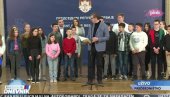 EMOTIVNI GOVOR DEVOJČICE U PREDSEDNIŠTVU: Jovana iz Mostara se obratila Vučiću, evo šta je poželela (VIDEO)