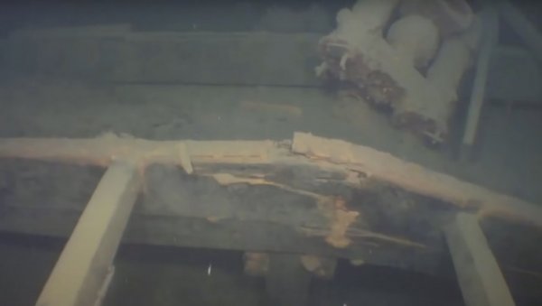 ЛОВЦИ НА ОЛУПИНЕ ОТКРИЛИ ПОТОНУЛУ ЛАЂУ: На дну језера Мађоре пронађен брод нестао пре готово 100 година