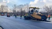 АСФАЛТИРАЈУ ПЛАТО ОД 1.200 КВАДРАТА: Радови у Обреновачком насељу Рвати