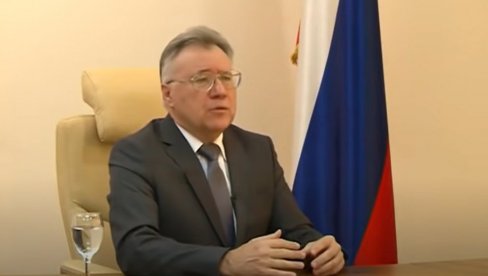 DIPLOMATSKI INCIDENT U BRČKOM: Ruski ambasador napustio svečanost nakon govora Satlera
