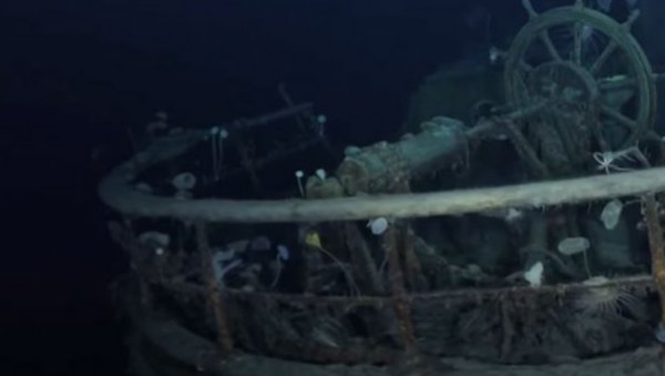 НЕСТВАРАН ПРИЗОР НА ДУНАВУ КОД ПРАХОВА: Изронила дуго потопљена археолошка блага, али и олупине немачких бродова из Другог светског рата