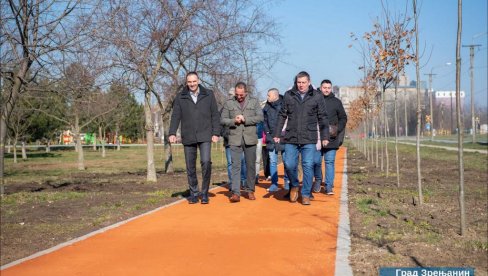 RAJ ZA REKREATIVCE: Obnovljen park Putnikovo u istoimenom zrenjaninskom naselju (FOTO)