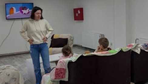 IZBEGLICE IZ UKRAJINE U VRANJU: Četiri porodice pobegle od rata, dobili sve što im treba u Srbiji (VIDEO)