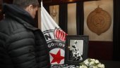 SUZE U HUMSKOJ: Partizan i prijatelji se oprostili od Nebojše Vučićevića Ušketa (FOTO/VIDEO)
