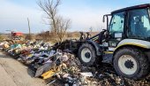 УКЛОЊЕНА ДИВЉА ДЕПОНИЈА У ЈАБУЧКОМ РИТУ: Радници ЈКП Градска чистоћа очистили 80 кубика ђубрета