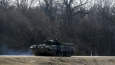 GRME TENKOVI ČETVRTE BRIGADE: Redovna obuka tenkovskih jedinica VS (FOTO)