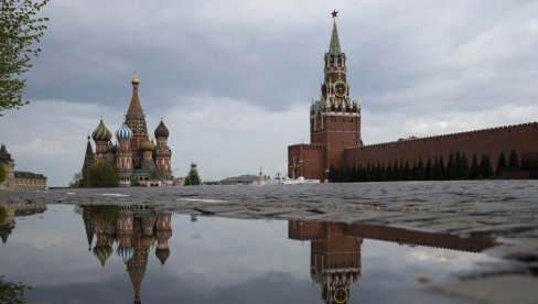 ШЕТЊА ЦРВЕНИМ ТРГОМ ПОСЛЕ РАТА: Туристичке агенције у Србији отказале аранжмане за Москву и Санкт Петербург
