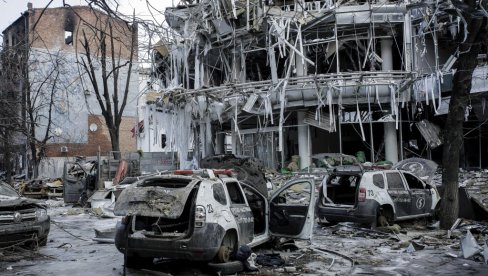ЖЕСТОКО ГРАНАТИРАЊЕ ХАРКОВА: Најмање 12 убијених и на десетине рањених у гранатама засутом хипермаркету