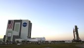 НАСА У СВЕМИР ШАЉЕ СЛИКЕ НАГИХ ЉУДИ: Америчка свемирска агенција жели да привуче ванземаљце