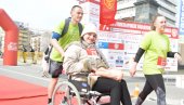 KROZ CILJ MAKAR I U - KOLICIMA: Trsteničanka sa cerebralnom paralizom na polumaratonu u Kruševcu