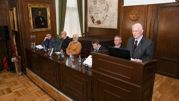 ХАНДКЕ ЈЕ ПРВА НЕМАЧКА РЕЧ КОЈА СРПСКИ ЗВУЧИ: Поводом Светског дана поезије Матица српска одаје почаст нобеловцу