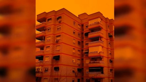 ПЕСАК ИЗ САХАРЕ СТИГАО И ДО БАЛТИКА: Небо изнад Пиринеја наранџасто, у Алжиру пуне болнице због отежаног дисања (ВИДЕО)