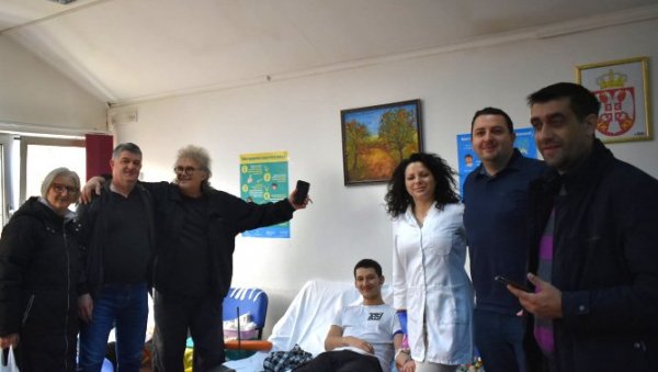 БОСИЛЕГРАД ДОНИРА КРВ ЗА ВМА: Знак захвалности за лечење овдашњих мештана