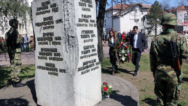 ДАН СЕЋАЊА НА ЖРТВЕ НАТО АГРЕСИЈЕ: У Смедереву положени венци